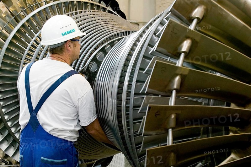 Production of an industrial steam turbine at the Görlitz plant in Germany. Industrial steam turbines are used in very different areas: as generator drives or as mechanical drives, in combined heat and power plants or in industrial power stations, e.g. for the sugar or textile industries or for steelworks and mines