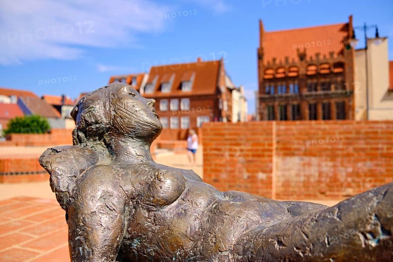 Sculpture Reclining Sofia by Bärbel Dieckmann, erected in the bricked-up ground plan of the ruins of St. Mary's Church, Old Town Hanseatic City of Wismar, Mecklenburg-Western Pomerania, Germany, Europe