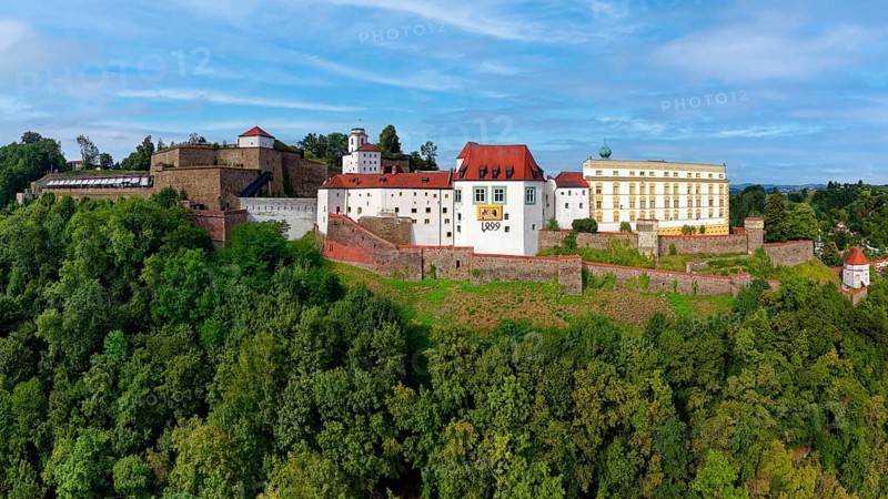 Veste Oberhaus, built 1219-1800, aerial view, Dreiflüssestadt Passau, independent university town, administrative district of Lower Bavaria, Eastern Bavaria, Bavaria, Germany, Europe