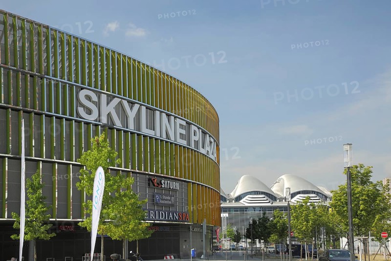 Skyline Plaza building at the trade fair, Platz der Einheit, Bockenheim, Main, Frankfurt, Hesse, Germany, Europe