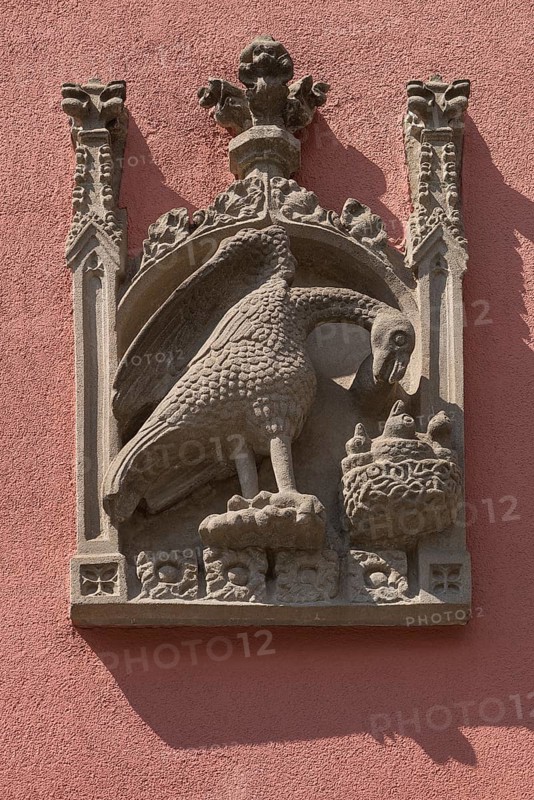 House sign, relief, eagle feeding its young in the nest, Bergstr. 13 ud 15, Nuremberg, Middle Franconia, Bavaria, Germany, Europe
