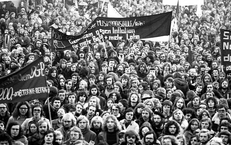 More than 10, 000 students demonstrated in Düsseldorf on 7 November 1974 for more Bafoeg and against the consequences of inflation, Germany, Europe