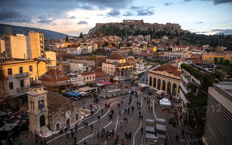 View over the old town of Athens, with Panagia Pantanassa Church, Tzisdarakis Mosque and Acropolis, Monastiraki Square, in the evening light, Athens, Attica, Greece, Europe