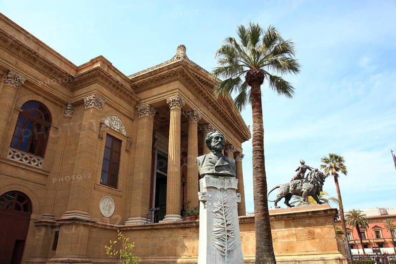 Old town of Palermo, Teatro Massimo, the opera house in the style of historicism on the Piazza Verdi and the boulevard by Giuseppe Verdi, 9 or 10 October 1813, 27 January 1901, Sicily, Italy, Europe