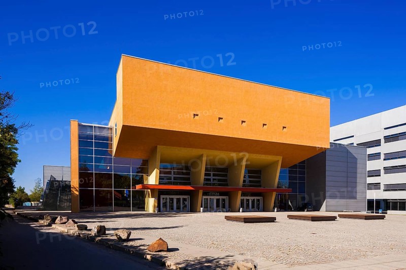 TU Chemnitz Central Lecture Hall and Seminar Building