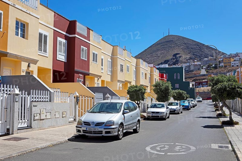 Colourful houses in Gáldar, Las Palmas province, Gran Canaria, Canary Islands, Spain, Europe