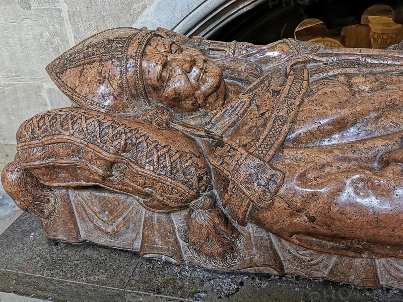 Bishop's tomb, Cathedral of St Peter and St George, Bamberg Cathedral, Bamberg, Upper Franconia, Bavaria, Germany, Europe