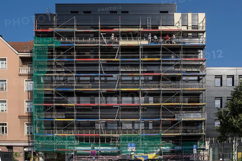 Scaffolding for thermal insulation on an office building, Nuremberg, Middle Franconia, Bavaria, Germany, Europe