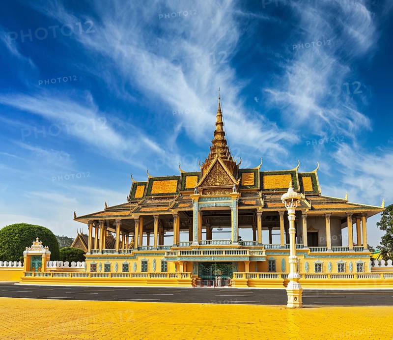 Royal Palace complex, Phnom Penh, Cambodia, Asia