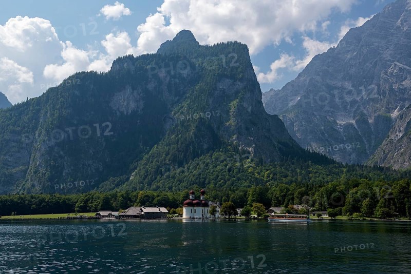 Königssee, Wallfahtskirche St. Bartholomä, Schönau, Königssee, Berchtesgaden National Park, Berchtesgadener Land, Bavaria, Germany, Europe