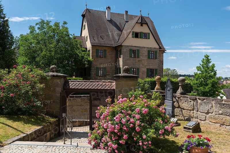 The Green Castle also Rabenstein Castle, built 1478, private property, Heroldsberg, Middle Franconia, Bavaria, Germany, Europe