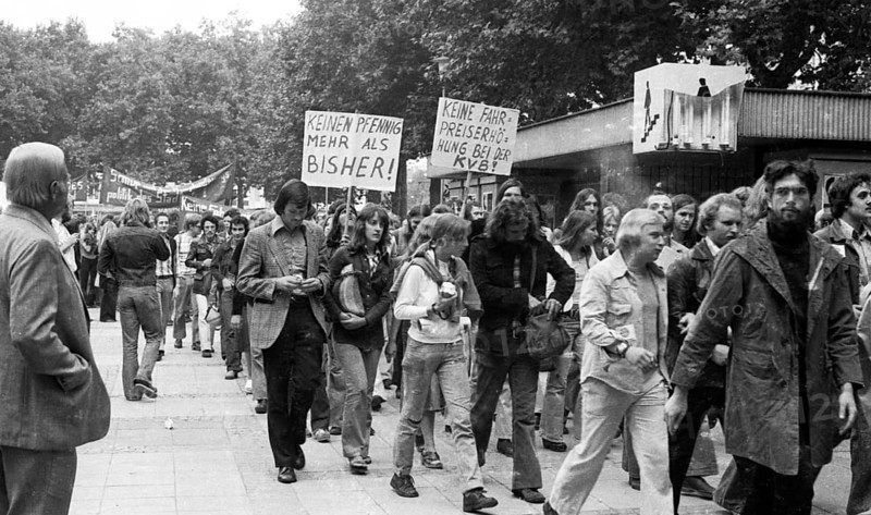 Demonstration of the Communist League of West Germany (KBW) against fare increases on 28.08.1975 in Cologne. The KBW existed from 1972 to 1985 as a small party, Germany, Europe