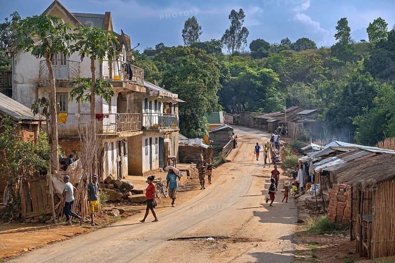 Streetscene in Dabolava, gold miners' village near Miandrivazo, Menabe Region, Central Highlands, Madagascar, Africa