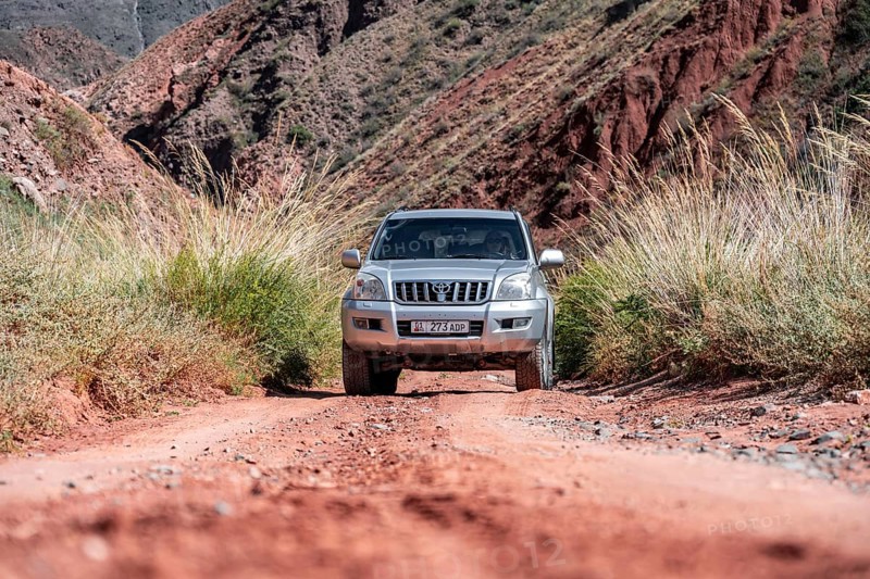 Toyota Landcruiser, off-road trip on unpaved road in a canyon, Chuy Province, Kyrgyzstan, Asia