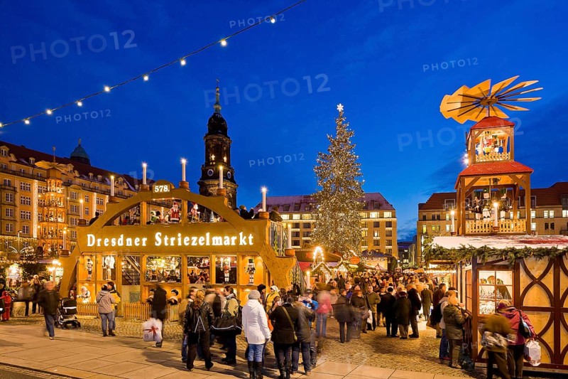 The Striezelmarkt, which has been held since 1434, is the oldest Christmas market in Germany and takes place on the Altmarkt. In 2009 the market was redesigned, a special landmark is for example the world's largest candle arch