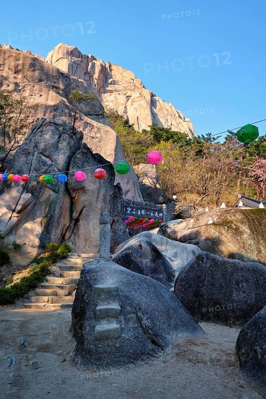 SEORAKSAN, SOUTH KOREA, APRIL 15, 2017: Kyejoam Seokgul Hermitage shrine and Ulsanbawi rock in Seoroksan National park, South Korea, Asia