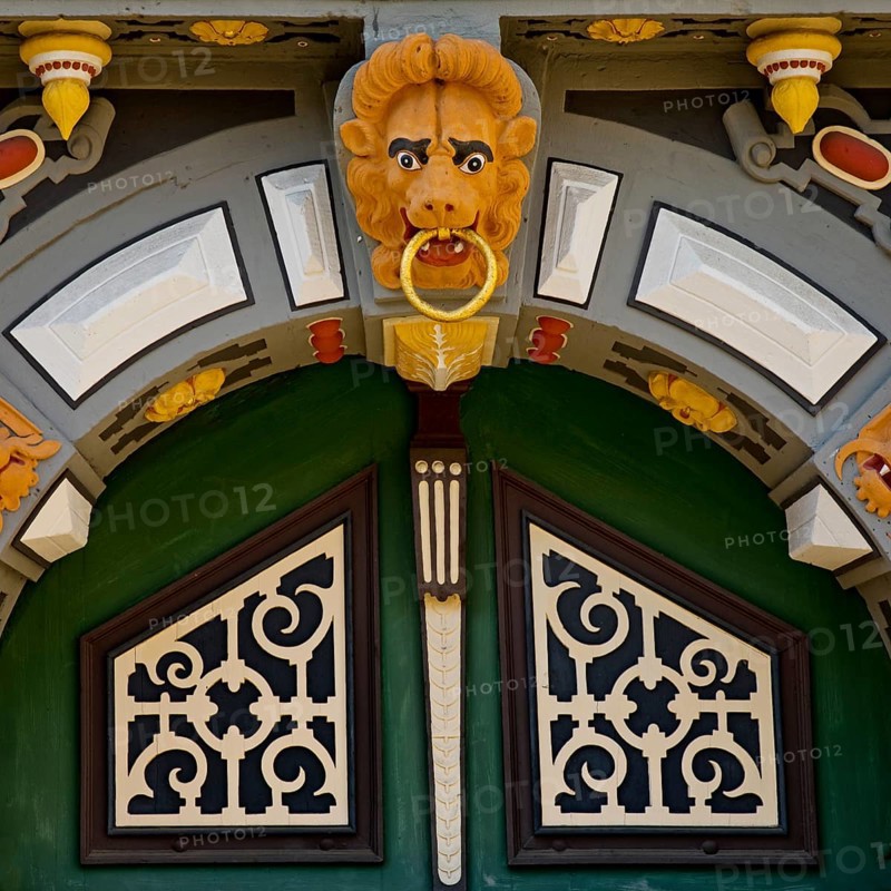 Portal Detail with Colourful Wood Carving on Münden Town Hall, Weser Renaissance, Hann. Münden or Hannoversch Münden, Lower Saxony, Germany, Europe