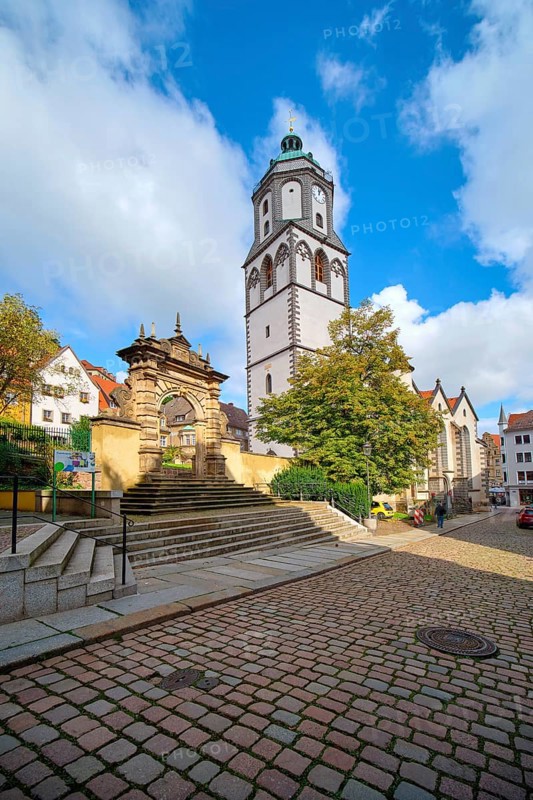 Clothmaker's Gate and late Gothic Church of Our Lady, Old Town, Meißen, Saxony, Germany, Europe