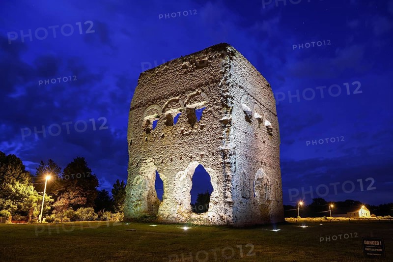 Temple of Janus, first-century tower, blue hour, blue hour, Autun, Saône-et-Loire department, Bourgogne-Franche-Comté region, Burgundy, France, Europe