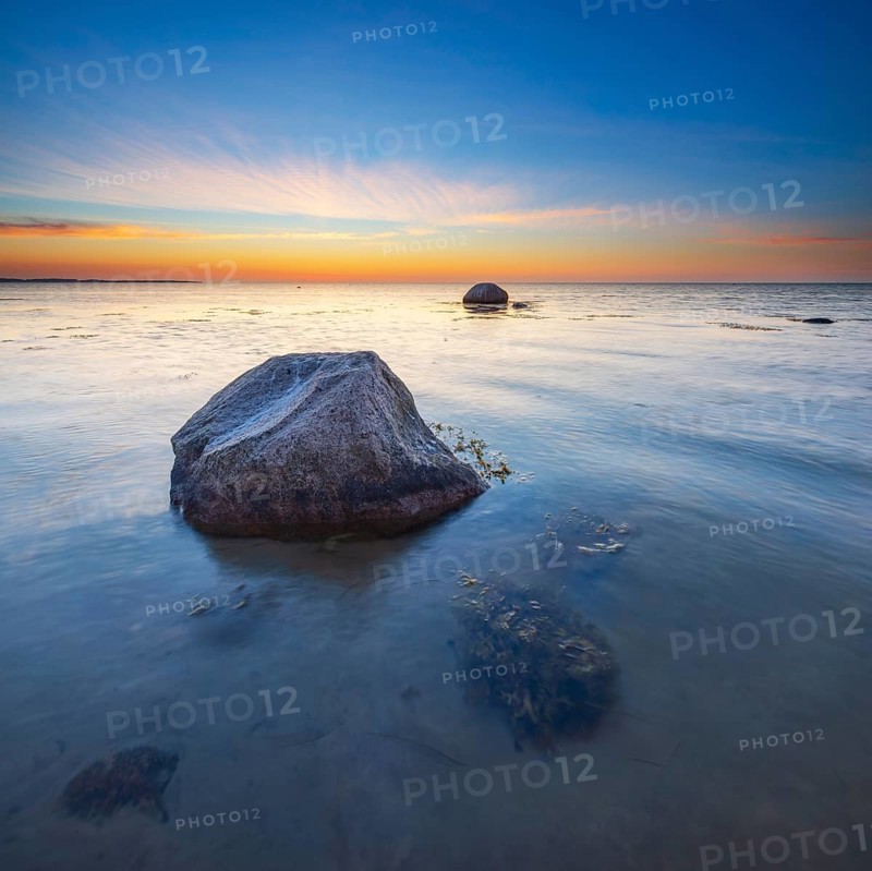 Large boulders on the beach of the Baltic Sea at sunset, Wismar Bay, Baltic Sea, Mecklenburg-Western Pomerania, Germany, Europe
