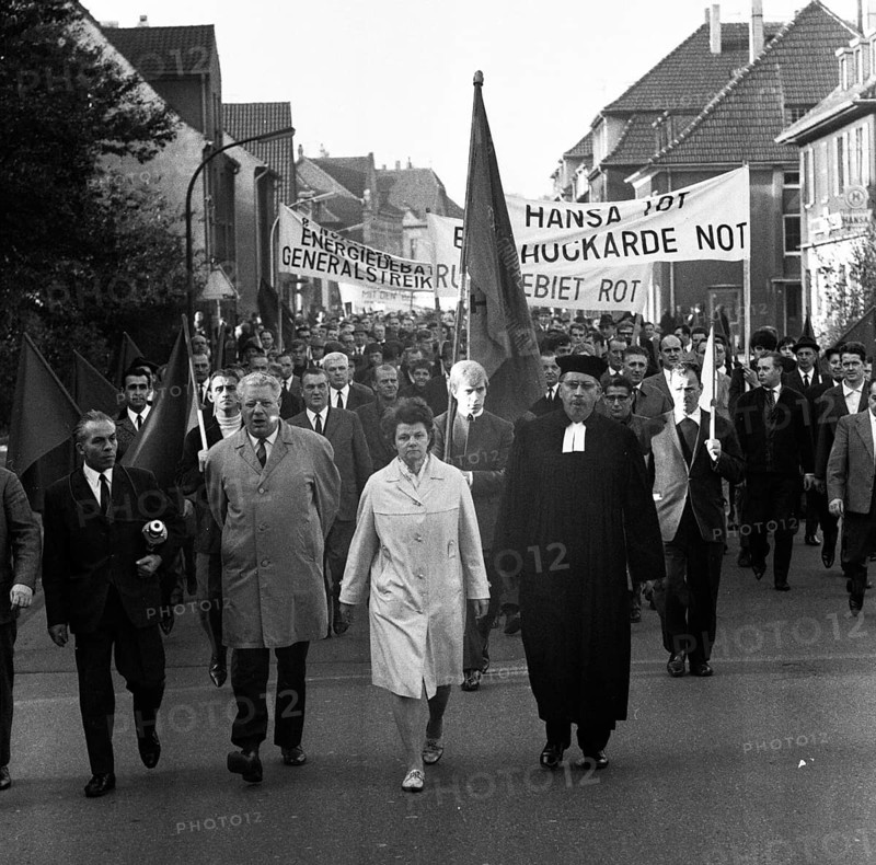 A wave of outrage swept the Ruhr area when the Hansa mine was closed, here during demonstrations in Dortmund-Huckarde, Germany, on 21 October 1967, Europe