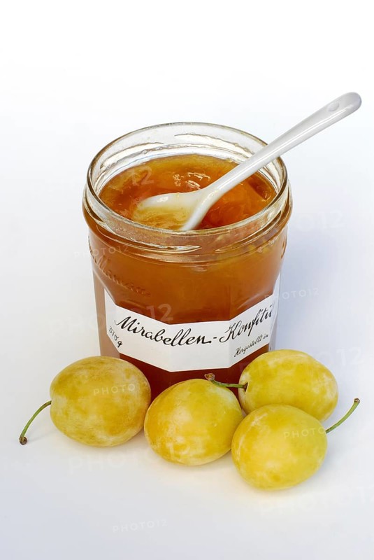 Bullacen-jam in glass and bowl , n-jam, nm-jam
