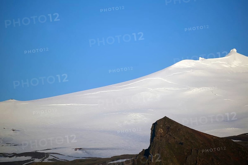 Snow and ice-covered peaks, untouched landscapes, snæfellsjökull National Park, Jules Verne's Journey to the Centre of the Earth, Snaefelsnes, Iceland, Europe