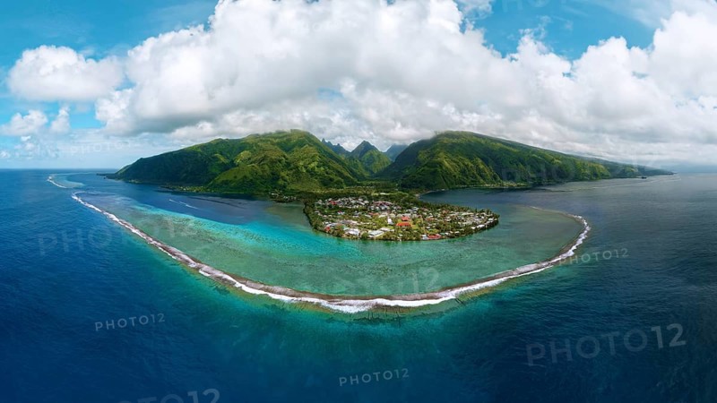Aerial view, panorama, fringing reef in front, beach village Taurita behind, Tai'arapu-Est Peninsula, Tahiti-Iti, Society Islands, Leeward Islands, French Polynesia, Oceania