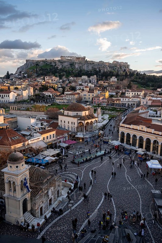 View over the old town of Athens, with Panagia Pantanassa Church, Tzisdarakis Mosque and Acropolis, Monastiraki Square, in the evening light, Athens, Attica, Greece, Europe