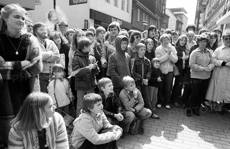 Artists from France performed at a street festival on 09.05.1980 in Dortmund-Hoerde, Germany, as part of the Foreign Culture Days France, Europe