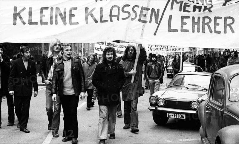 Several hundred apprentices, pupils and students demonstrated together against the reduction of apprenticeships and youth unemployment on 15.03.1975 in Essen, Germany, Europe