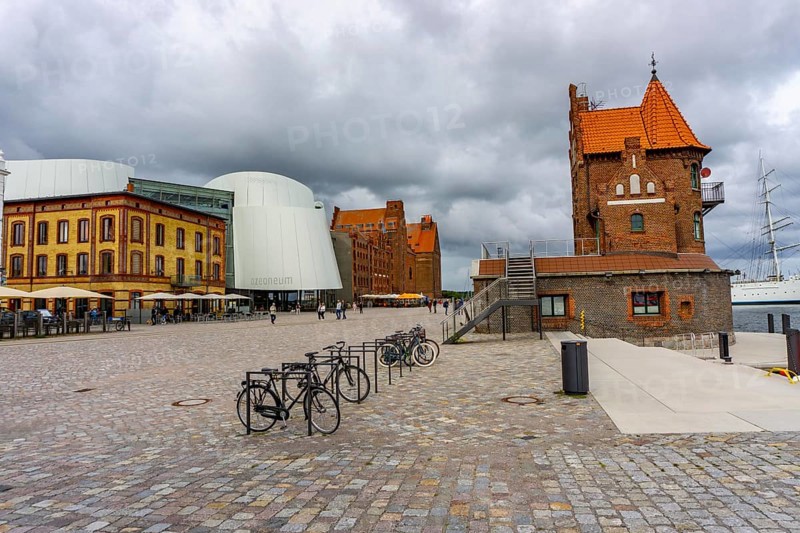 Stralsund city harbour, old town, maritime museum, harbour office, pilot house, Stralsund Oceanarium, Mecklenburg-Western Pomerania, Germany, Europe
