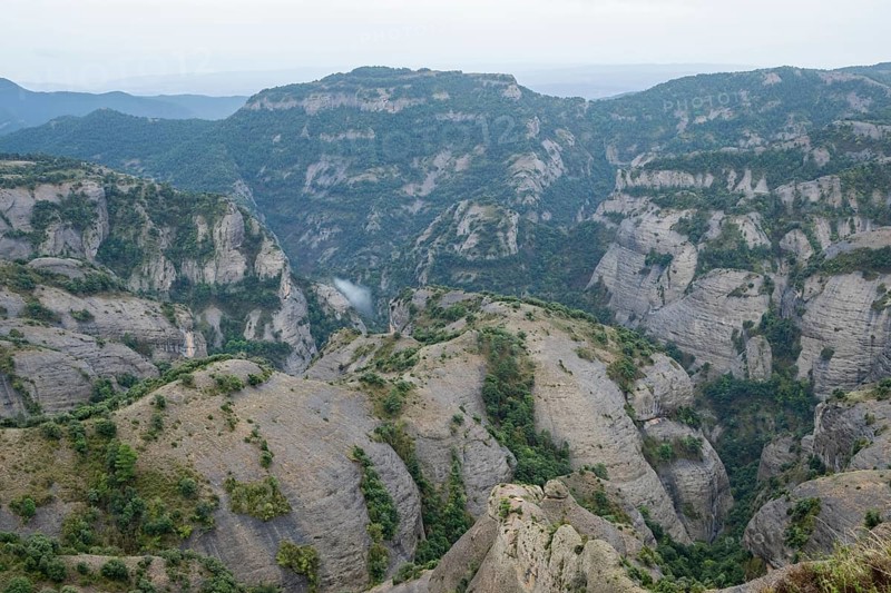 Mountain range of the Spanish Pyrenees on a cloudy day, Solsona, Lleida, Catalonia, Spain, Europe