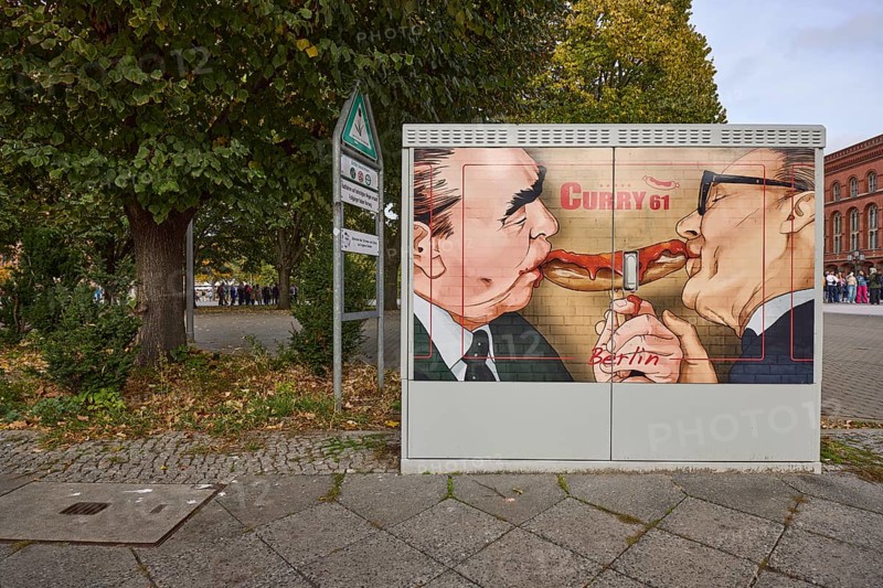 Advertising image on a distribution box, Currywurst Curry 61, Berlin, capital, independent city, federal state of Berlin, Germany, Europe
