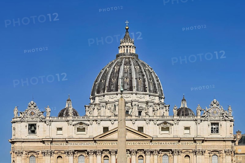 Cathedral, St Peter, St Peter's Basilica, Vatican palaces, St Peter's Square, Vatican, Rome, Lazio, Italy, Europe
