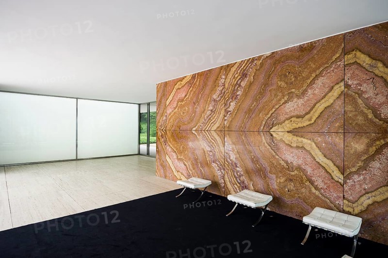 Barcelona Pavilion, reconstructed German pavilion for the 1929 World Exhibition, architect Ludwig Mies van der Rohe, Barcelona, Catalonia, Spain, Europe