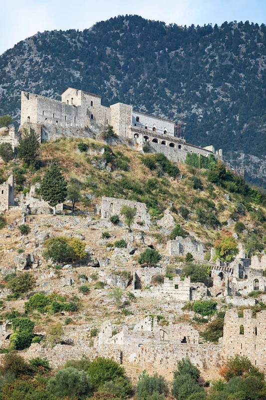 Byzantine ruined city of Mystras or Mistra on the Taygetos Mountains, UNESCO World Heritage Site, Laconia, Peloponnese, Greece, Europe