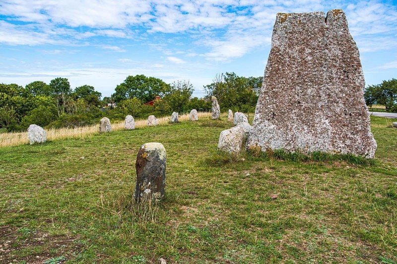 Stone setting at the cemetery of Gettlinge (Gettlinge gravfält), which was used from the Late Bronze Age to the Viking Age, in the south of the island of Öland, Kalmar län, Sweden, Europe