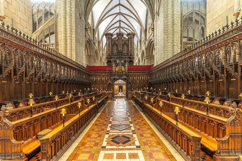 Choir and organ of Gloucester Cathedral, England, Great Britain
