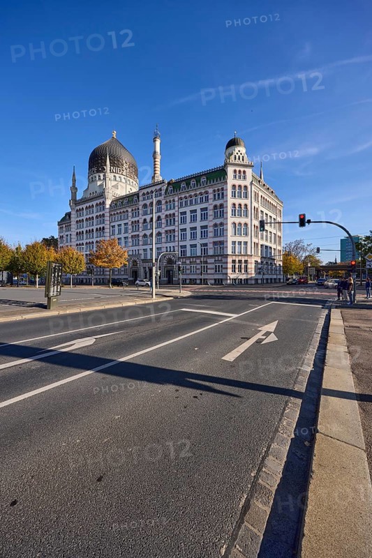 Yenidze tobacco factory, oriental buildings, historical factory, traffic light crossing Magdeburger Straße with Weißeritzstraße, Dresden, state capital, independent city, Saxony, Germany, Europe