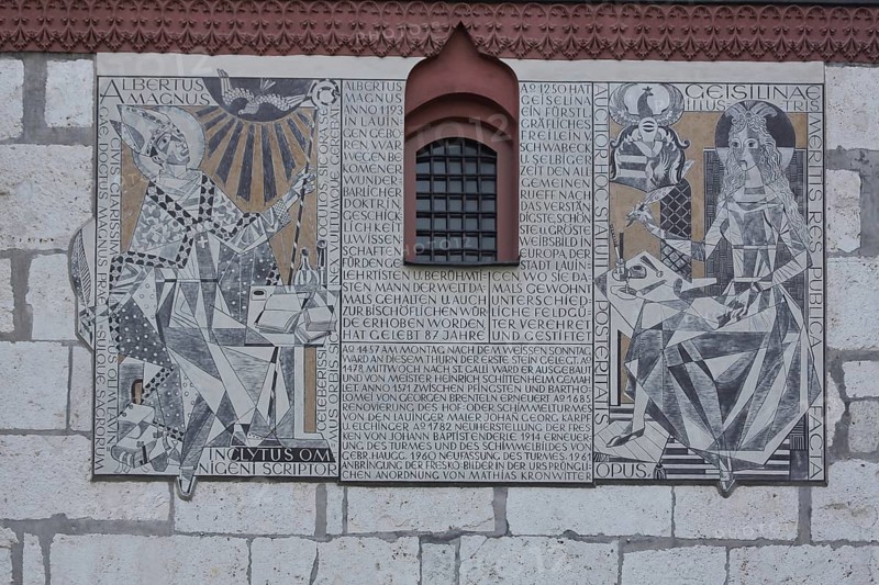 Historical mural with Albertus Magnus, Albert of Cologne and Countess Geiselina von Schwabeck, text, inscription, town history, fresco, arts and crafts, grisaille, black and white, grey, monochrome, mould tower, Lauingen, Donauried, Bavaria, Germany, Europe