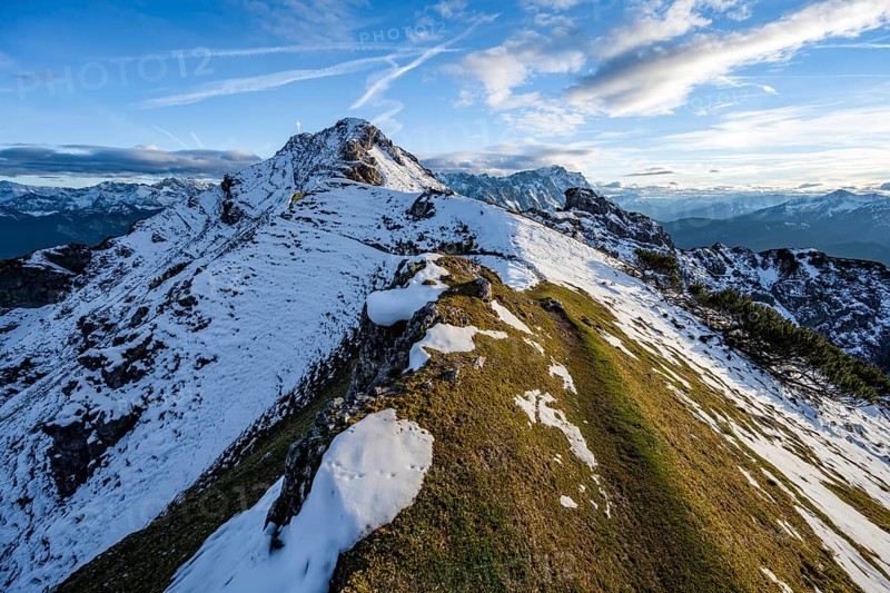 Mountain landscape with snow in autumn, summit and ridge of the Kramerspitz, Ammergau Alps, in autumn, Bavarian Alps, Bavaria, Germany, Europe