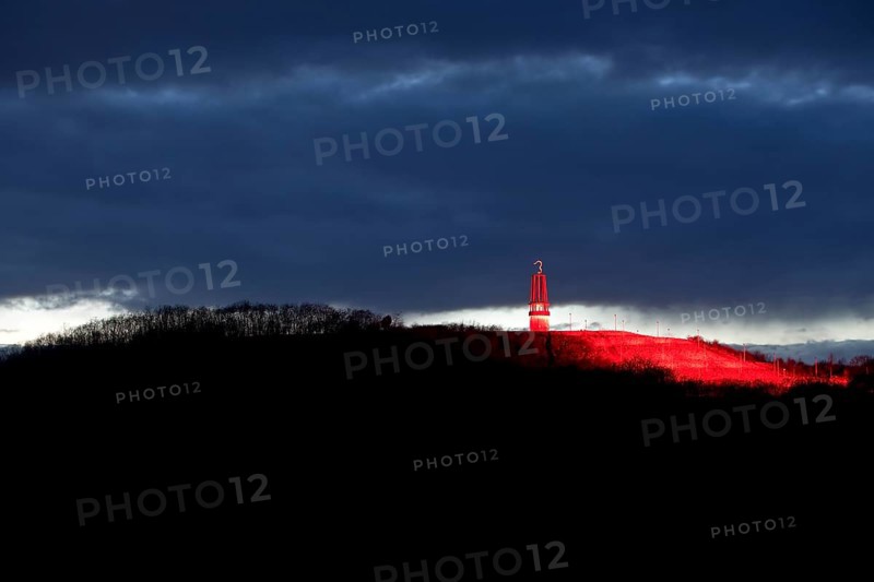 Artwork Illuminated at night with red illuminated slagheap Rheinpreussen by Otto Piene, Moers, Ruhr Area, North Rhine-Westphalia, Germany, Europe