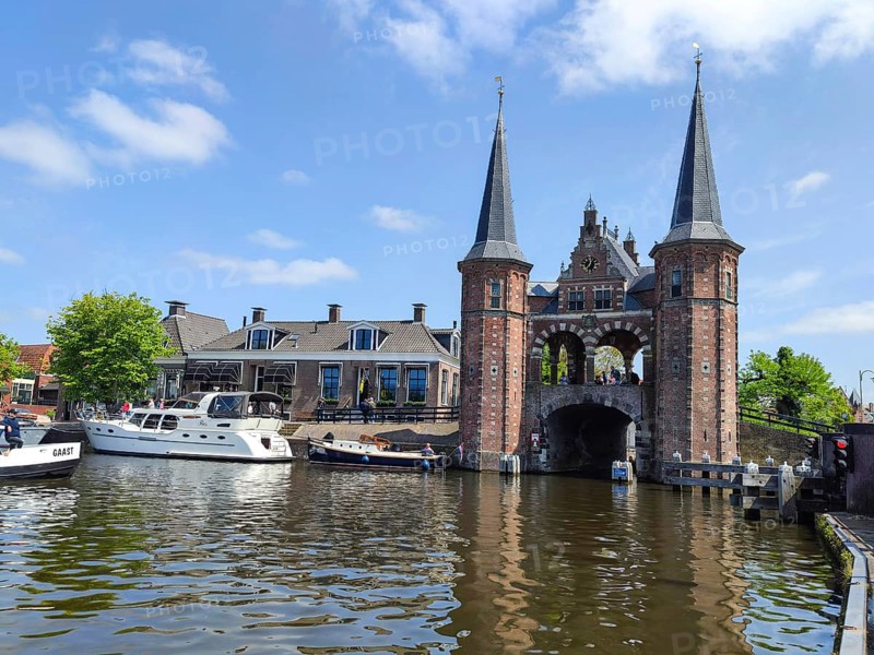 Water Gate, the landmark of Sneek, built in 1613, Sneek, province of Friesland, Netherlands