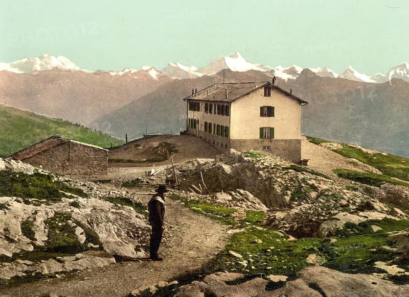 Passhöhe, Hotel Wildstrubel und die Alpen, Bernese Oberland, Switzerland, Historic, digitally restored reproduction from a 19th century original, Record date not stated, Hotel Wildstrubel and the Alps, Bernese Oberland, Switzerland, Historic, digitally restored reproduction from a 19th century original, Record date not stated, Europe