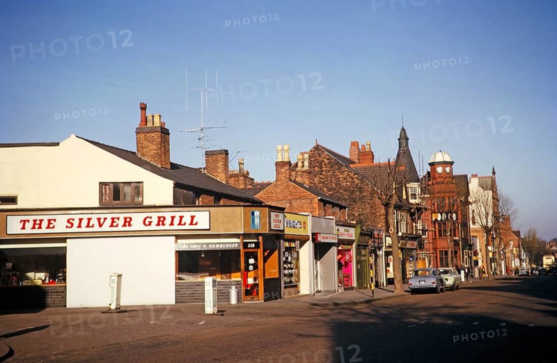 The Silver Grill Cafe offers takeaway hamburgers, Kings Heath, Birmingham, West Midland, England, UK 1964