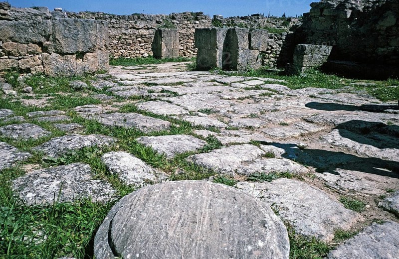 Prehistoric archaeological site in Ugarit, Syria, 1998 Reception room of the palace, Asia