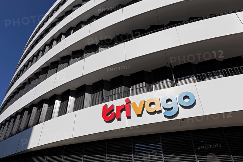 Headquarters of the hotel search engine trivago, lettering on the building, Düsseldorf Media Harbour, Düsseldorf, North Rhine-Westphalia, Germany, Europe