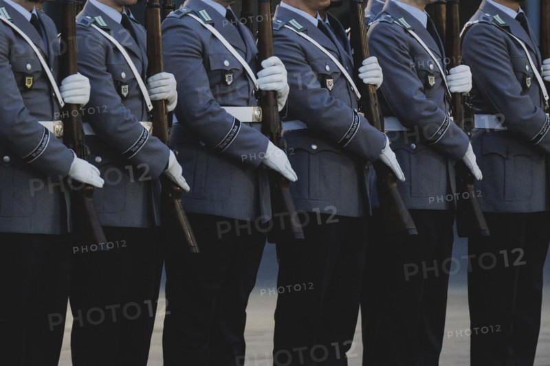 Soldiers from the Bundeswehr Guard Battalion, photographed during a reception with military honours in the courtyard of the Federal Chancellery in Berlin, 13.03.2024