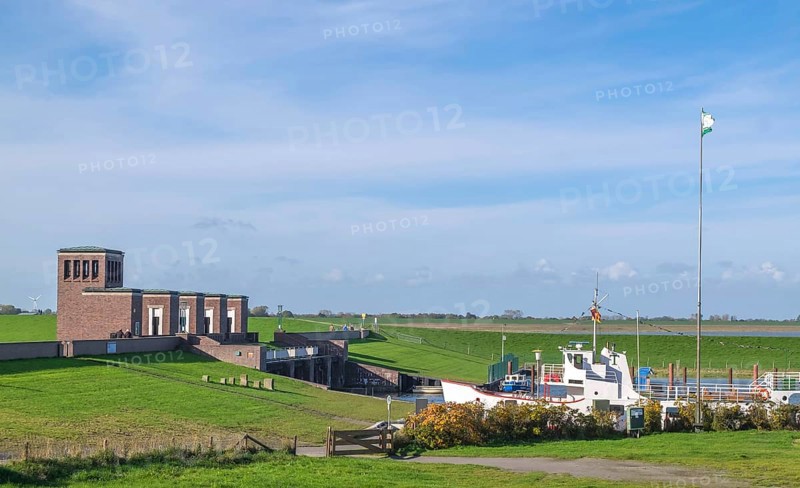 Dangaster Siel, built between 1954 and 1956 to drain and protect the inland from storm surges, Dangast, Varel, district of Friesland, Lower Saxony, Germany, Europe